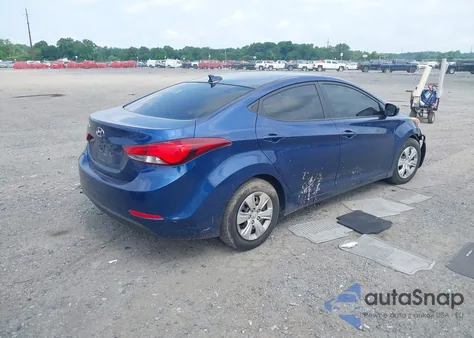2016 Hyundai Elantra Se z USA, uszkodzony, nr VIN 5NPDH4AE8GH686491
